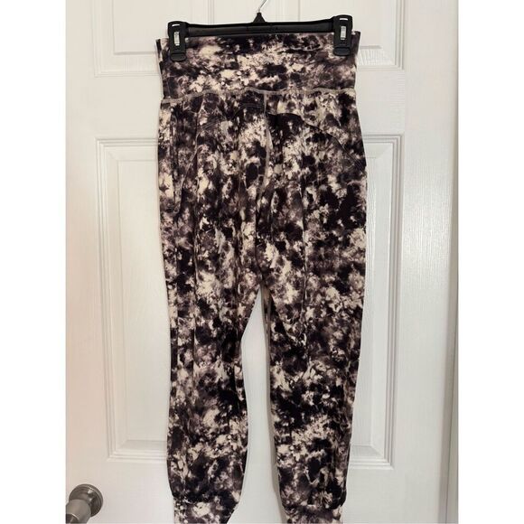 Athleta XS petite pants - Picture 5 of 5